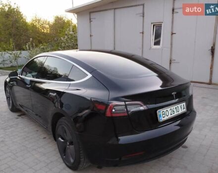 Черный Тесла Модель 3, объемом двигателя 0 л и пробегом 67 тыс. км за 13200 $, фото 1 на Automoto.ua