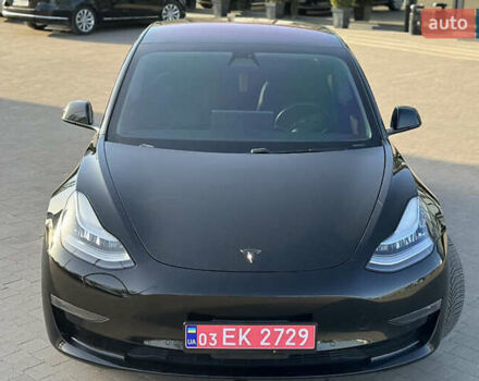 Черный Тесла Модель 3, объемом двигателя 0 л и пробегом 69 тыс. км за 15100 $, фото 2 на Automoto.ua