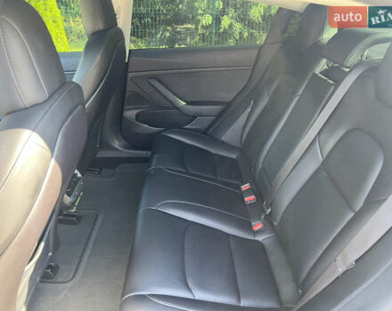 Черный Тесла Модель 3, объемом двигателя 0 л и пробегом 142 тыс. км за 16100 $, фото 8 на Automoto.ua
