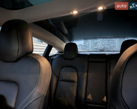 Черный Тесла Модель 3, объемом двигателя 0 л и пробегом 77 тыс. км за 20000 $, фото 52 на Automoto.ua