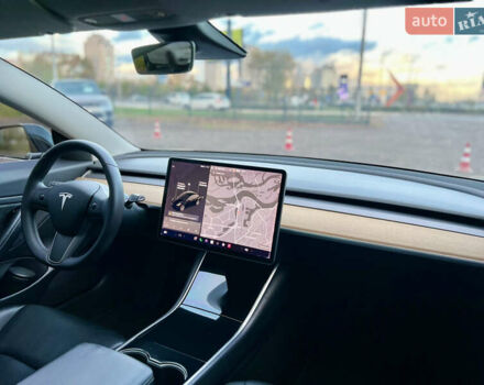 Черный Тесла Модель 3, объемом двигателя 0 л и пробегом 202 тыс. км за 13200 $, фото 18 на Automoto.ua