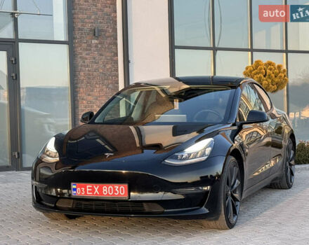Чорний Тесла Модель 3, об'ємом двигуна 0 л та пробігом 117 тис. км за 18999 $, фото 38 на Automoto.ua