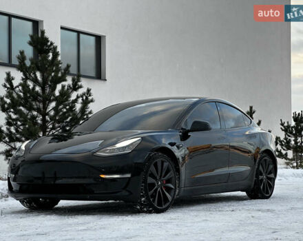 Черный Тесла Модель 3, объемом двигателя 0 л и пробегом 127 тыс. км за 16999 $, фото 8 на Automoto.ua