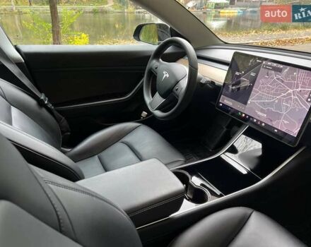 Черный Тесла Модель 3, объемом двигателя 0 л и пробегом 83 тыс. км за 19500 $, фото 20 на Automoto.ua