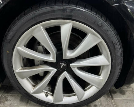 Чорний Тесла Модель 3, об'ємом двигуна 0 л та пробігом 186 тис. км за 17500 $, фото 39 на Automoto.ua