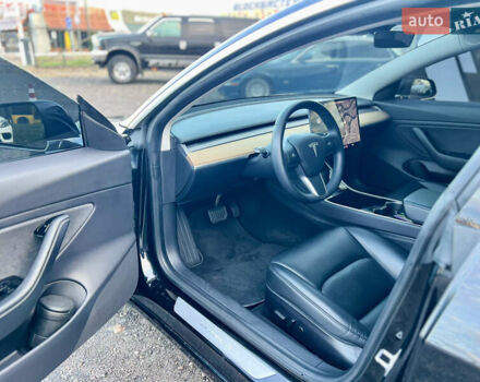 Черный Тесла Модель 3, объемом двигателя 0 л и пробегом 202 тыс. км за 13200 $, фото 14 на Automoto.ua