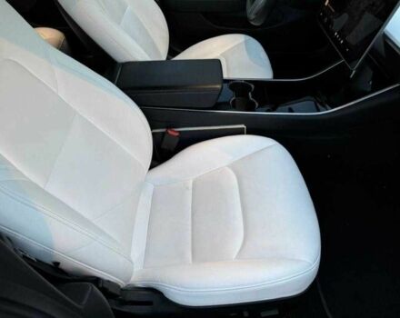 Черный Тесла Модель 3, объемом двигателя 0 л и пробегом 89 тыс. км за 11300 $, фото 10 на Automoto.ua