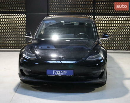 Чорний Тесла Модель 3, об'ємом двигуна 0 л та пробігом 163 тис. км за 15600 $, фото 1 на Automoto.ua