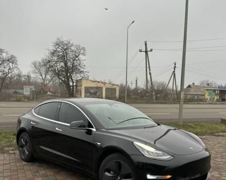 Чорний Тесла Модель 3, об'ємом двигуна 0 л та пробігом 137 тис. км за 13200 $, фото 1 на Automoto.ua
