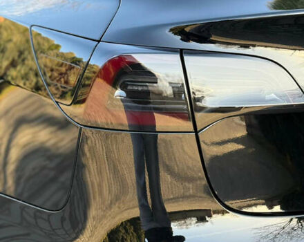 Чорний Тесла Модель 3, об'ємом двигуна 0 л та пробігом 137 тис. км за 13200 $, фото 26 на Automoto.ua