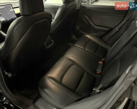 Черный Тесла Модель 3, объемом двигателя 0 л и пробегом 209 тыс. км за 17900 $, фото 43 на Automoto.ua