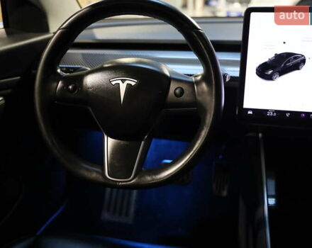 Чорний Тесла Модель 3, об'ємом двигуна 0 л та пробігом 163 тис. км за 15600 $, фото 44 на Automoto.ua