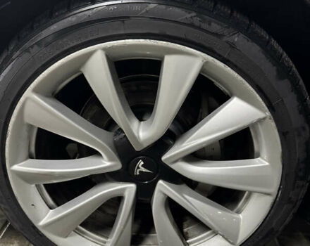 Чорний Тесла Модель 3, об'ємом двигуна 0 л та пробігом 186 тис. км за 17500 $, фото 36 на Automoto.ua