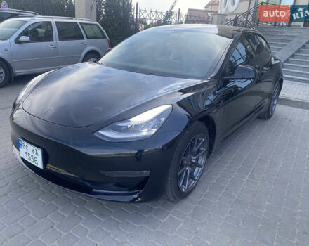 Тесла Модель 3 2019 у Львові на Automoto.ua Чорний Тесла Модель 3, об'ємом двигуна 0 л та пробігом 107 тис. км за 23900 $, фото 25 на Automoto.ua