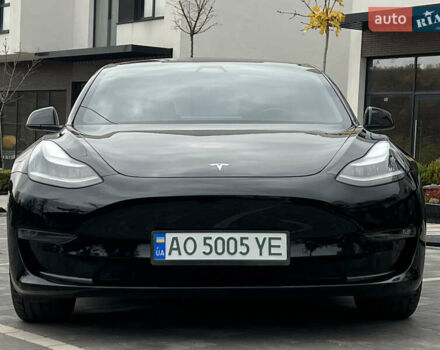 Черный Тесла Модель 3, объемом двигателя 0 л и пробегом 93 тыс. км за 15600 $, фото 5 на Automoto.ua