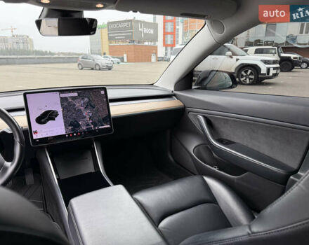 Чорний Тесла Модель 3, об'ємом двигуна 0 л та пробігом 124 тис. км за 15300 $, фото 21 на Automoto.ua