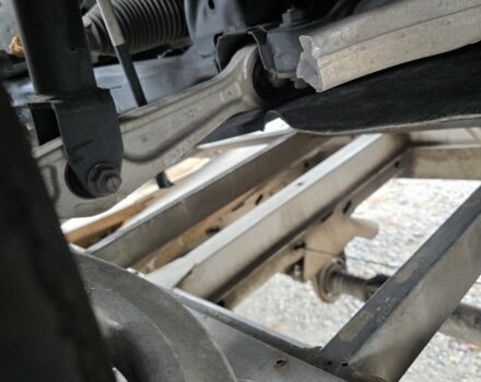 Чорний Тесла Модель 3, об'ємом двигуна 0 л та пробігом 140 тис. км за 11600 $, фото 21 на Automoto.ua