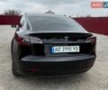 Чорний Тесла Модель 3, об'ємом двигуна 0 л та пробігом 135 тис. км за 16000 $, фото 4 на Automoto.ua