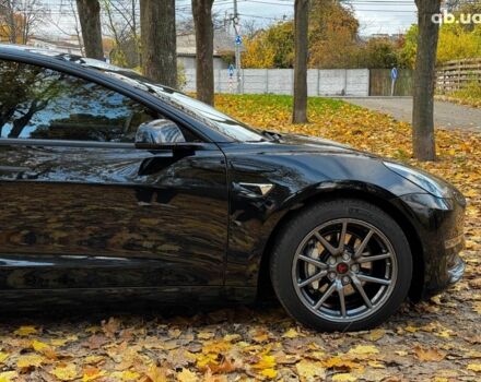 Черный Тесла Модель 3, объемом двигателя 0 л и пробегом 65 тыс. км за 25390 $, фото 3 на Automoto.ua