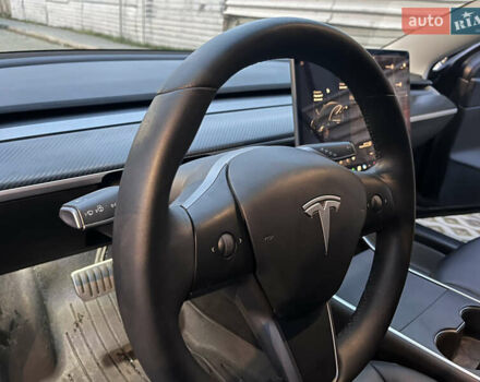 Черный Тесла Модель 3, объемом двигателя 0 л и пробегом 77 тыс. км за 20000 $, фото 60 на Automoto.ua