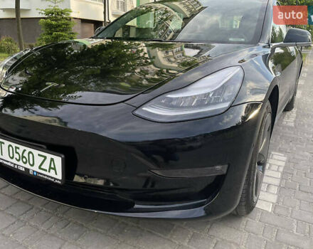 Черный Тесла Модель 3, объемом двигателя 0 л и пробегом 69 тыс. км за 16499 $, фото 2 на Automoto.ua