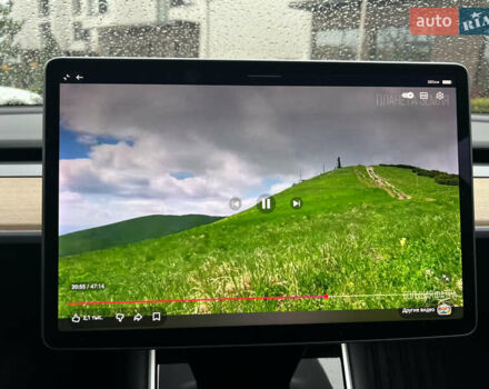 Черный Тесла Модель 3, объемом двигателя 0 л и пробегом 93 тыс. км за 15600 $, фото 61 на Automoto.ua