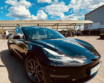 Тесла Модель 3 2019 у Києві на Automoto.ua Чорний Тесла Модель 3, об'ємом двигуна 0 л та пробігом 92 тис. км за 19500 $, фото 7 на Automoto.ua
