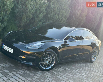 Чорний Тесла Модель 3, об'ємом двигуна 0 л та пробігом 137 тис. км за 13200 $, фото 13 на Automoto.ua