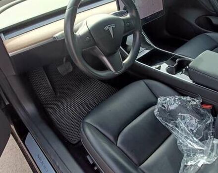 Черный Тесла Модель 3, объемом двигателя 0 л и пробегом 100 тыс. км за 15999 $, фото 22 на Automoto.ua