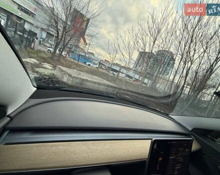 Чорний Тесла Модель 3, об'ємом двигуна 0 л та пробігом 150 тис. км за 15900 $, фото 17 на Automoto.ua