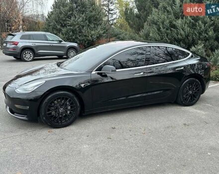 Чорний Тесла Модель 3, об'ємом двигуна 0 л та пробігом 98 тис. км за 16600 $, фото 16 на Automoto.ua