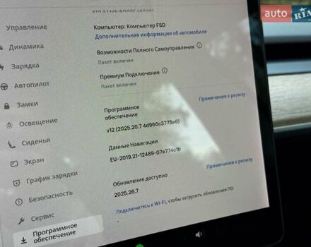 Черный Тесла Модель 3, объемом двигателя 0 л и пробегом 65 тыс. км за 25390 $, фото 16 на Automoto.ua