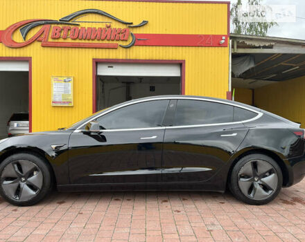 Черный Тесла Модель 3, объемом двигателя 0 л и пробегом 26 тыс. км за 28500 $, фото 19 на Automoto.ua