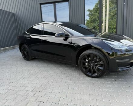 Черный Тесла Модель 3, объемом двигателя 0 л и пробегом 98 тыс. км за 22000 $, фото 9 на Automoto.ua