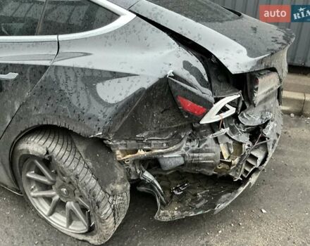 Черный Тесла Модель 3, объемом двигателя 0 л и пробегом 139 тыс. км за 11000 $, фото 6 на Automoto.ua