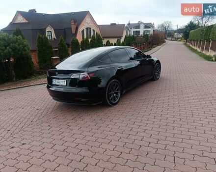 Чорний Тесла Модель 3, об'ємом двигуна 0 л та пробігом 145 тис. км за 15700 $, фото 5 на Automoto.ua