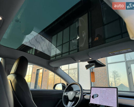 Чорний Тесла Модель 3, об'ємом двигуна 0 л та пробігом 117 тис. км за 18999 $, фото 75 на Automoto.ua