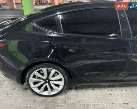 Чорний Тесла Модель 3, об'ємом двигуна 0 л та пробігом 186 тис. км за 17500 $, фото 13 на Automoto.ua