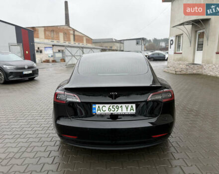 Чорний Тесла Модель 3, об'ємом двигуна 0 л та пробігом 81 тис. км за 15300 $, фото 5 на Automoto.ua