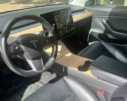 Чорний Тесла Модель 3, об'ємом двигуна 0 л та пробігом 142 тис. км за 14200 $, фото 9 на Automoto.ua