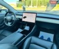 Чорний Тесла Модель 3, об'ємом двигуна 0 л та пробігом 142 тис. км за 12999 $, фото 7 на Automoto.ua