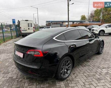 Черный Тесла Модель 3, объемом двигателя 0 л и пробегом 174 тыс. км за 13300 $, фото 5 на Automoto.ua