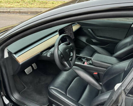 Черный Тесла Модель 3, объемом двигателя 0 л и пробегом 185 тыс. км за 20000 $, фото 14 на Automoto.ua