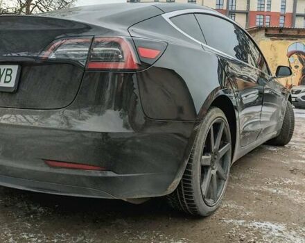 Черный Тесла Модель 3, объемом двигателя 0 л и пробегом 104 тыс. км за 14997 $, фото 9 на Automoto.ua
