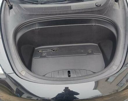 Чорний Тесла Модель 3, об'ємом двигуна 0 л та пробігом 145 тис. км за 15700 $, фото 26 на Automoto.ua