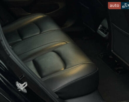 Черный Тесла Модель 3, объемом двигателя 0 л и пробегом 97 тыс. км за 14600 $, фото 30 на Automoto.ua