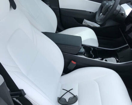 Черный Тесла Модель 3, объемом двигателя 0 л и пробегом 111 тыс. км за 21000 $, фото 14 на Automoto.ua