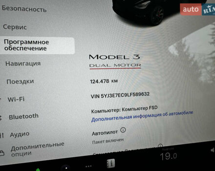 Черный Тесла Модель 3, объемом двигателя 0 л и пробегом 121 тыс. км за 21500 $, фото 17 на Automoto.ua
