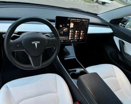 Черный Тесла Модель 3, объемом двигателя 0 л и пробегом 89 тыс. км за 11300 $, фото 18 на Automoto.ua