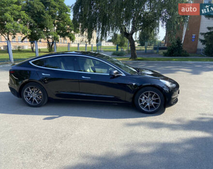 Тесла Модель 3 2019 у Києві на Automoto.ua Чорний Тесла Модель 3, об'ємом двигуна 0 л та пробігом 95 тис. км за 15999 $, фото 14 на Automoto.ua